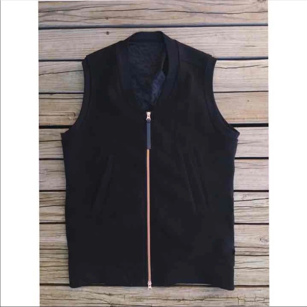 Lululemon departure vest